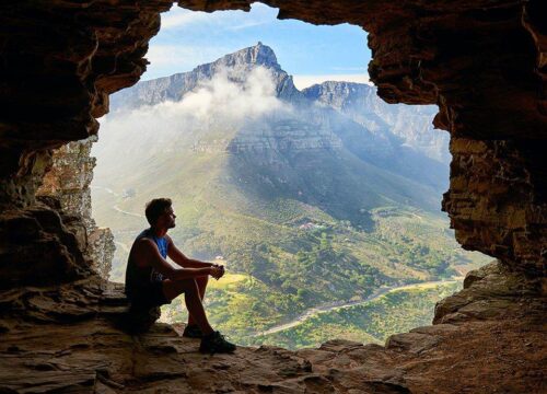 Travel to the most beautiful places in East Africa.